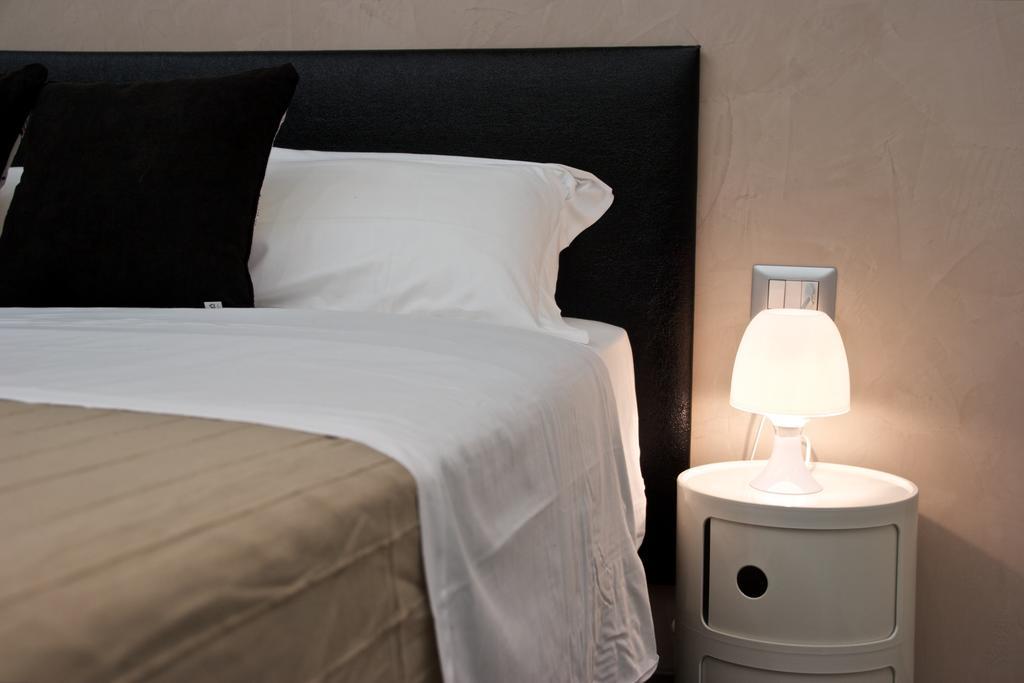 Roma Naif Rooms Exterior photo